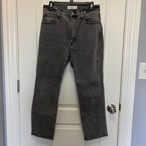 A&F Ultra High Rise Ankle Straight Jeans 30R